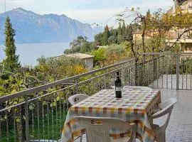 Marilena's large apartament