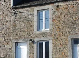 Les Trois Voisins