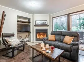Townhouse With Free Shuttle To Tremblant Resort