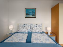 Funtana Apartments Budinjaš، فندق في فونتانا