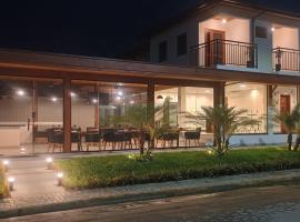 Pousada Mirante do Sol, hotel with pools in Paraty