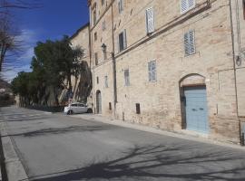 casa viale marconi, hotel v destinaci Monte San Pietrangeli