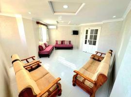 Sunny Stay, Plage & Attractions à 5 Min, hotel pro pobyt s domácími mazlíčky v destinaci Mostaganem