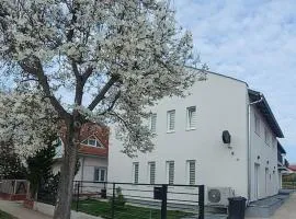 Habán lux apartmanház
