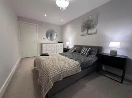 Cosy Flat in Stevenage Town Centre
