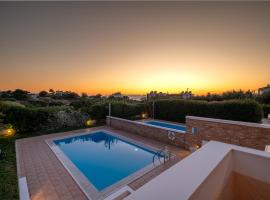 Koralia's Villas, hotel en Chorafakia