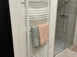 Appartement entier refait à neuf pour court séjour