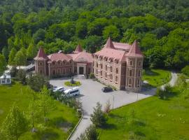 Chateau Qusar Hotel & Restaurant, viešbutis mieste Kusaras