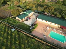 Fattoria Raffaelli โรงแรมในColle Farnese