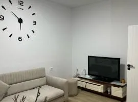 Huna Apartment