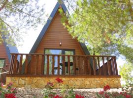 Courela do Moinho, hotel com piscina em Ciborro
