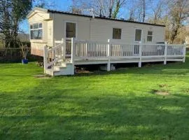 Strongate Orchard Farm stay Bridport Dorset- Jurassic Coast 10 min drive
