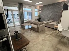 To&To Apartments Studio