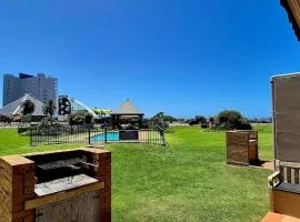 8 De Valle Diaz Beach
