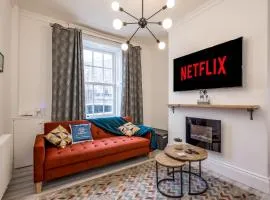 StayByNumbers - City Centre Victorian Townhouse