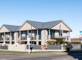 Nautilus Lodge Motel