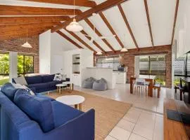 Coastal Paws Pet friendly, family beach house in Pottsville