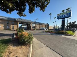 Palm Inn Hotel near Tyler Mall Riverside, hotel poblíž Riverside Municipal - RAL, Riverside