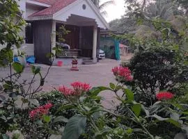 Suvarna TOURIST HOME