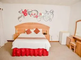 Crystal Palace Hotel