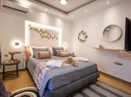 Lovebirds Luxury Apartment