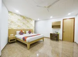 FabHotel Luxe 8 Stayz