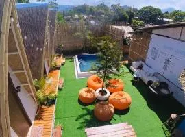Happy Monkey Hostel