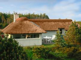 Lovely Summer House In A Scenic Natural Area, hotel v destinaci Fjerritslev