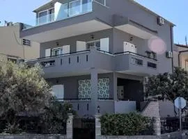 Egee Guest House
