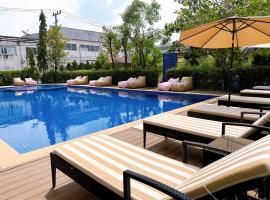 Miloft Suvarnabhumi Airport Hotel, luxe hotel in Lat Krabang