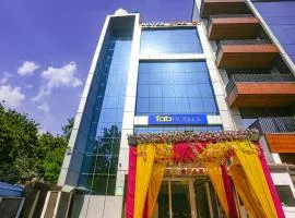 FabHotel Prime Star 17 - Nr Yashobhoomi Convention Centre