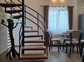 House 23 B1