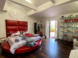 Ave Roma Suite