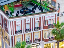 Ambasador Hotel