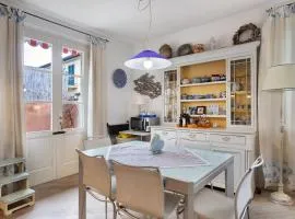 Red Villa In Forte Dei Marmi