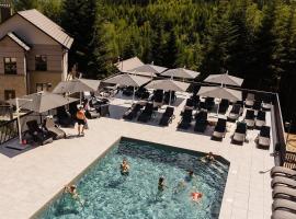 Forest House, Ferienhaus in Myhowe