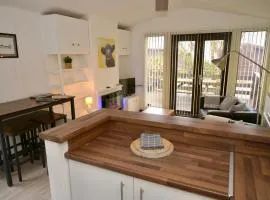 Bunnahabhain 5 - Farm Stay - Stunning sea and rural views