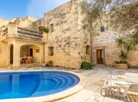 Bebbuxija Pool Farmhouse Gozo - Happy Rentals
