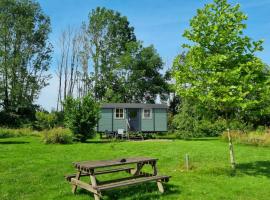 Les trois bergers, hotel in Serley