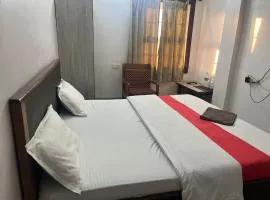 Hotel Ananda
