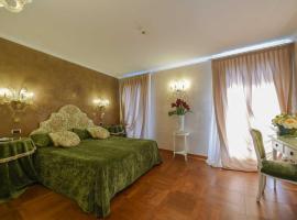 Casa Savoia & Casa Jolanda, hotell Veneetsias