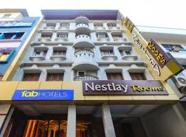 FabHotel Nestlay Rooms High Court - Nr Parry's Corner