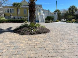 Georgianne Suite Five, hotell i Tybee Island