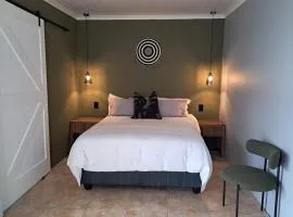 Oystercatcher Guest House