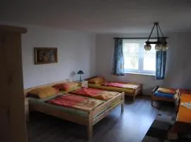 Ländliche Ferienwohnung In Beliebtem Gästehaus