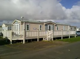 The Wolds Vogue II 6 Berth Central Heated
