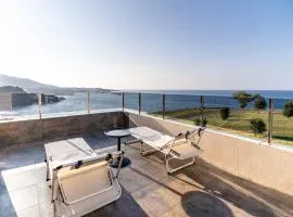 Chalet junto al mar