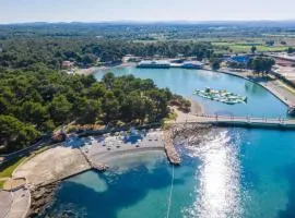 Holiday Homes in Umag - Istrien 12043