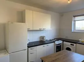 3 Bedroom Apartment in Rayleigh Town Centre with Balcony
