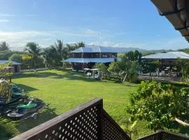 Bahía Caimán , Río dulce